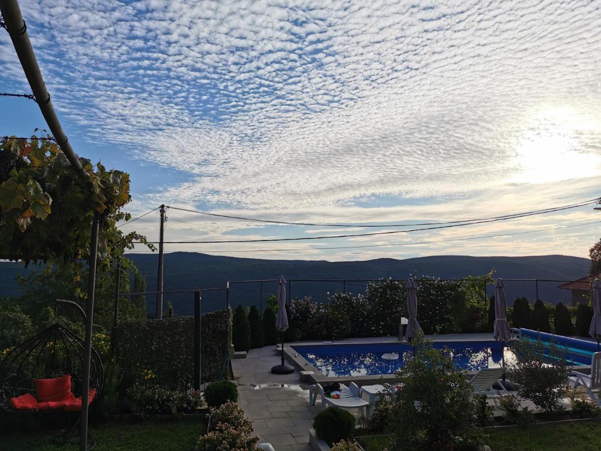 Vila Nikola Bratešići Exteriör bild