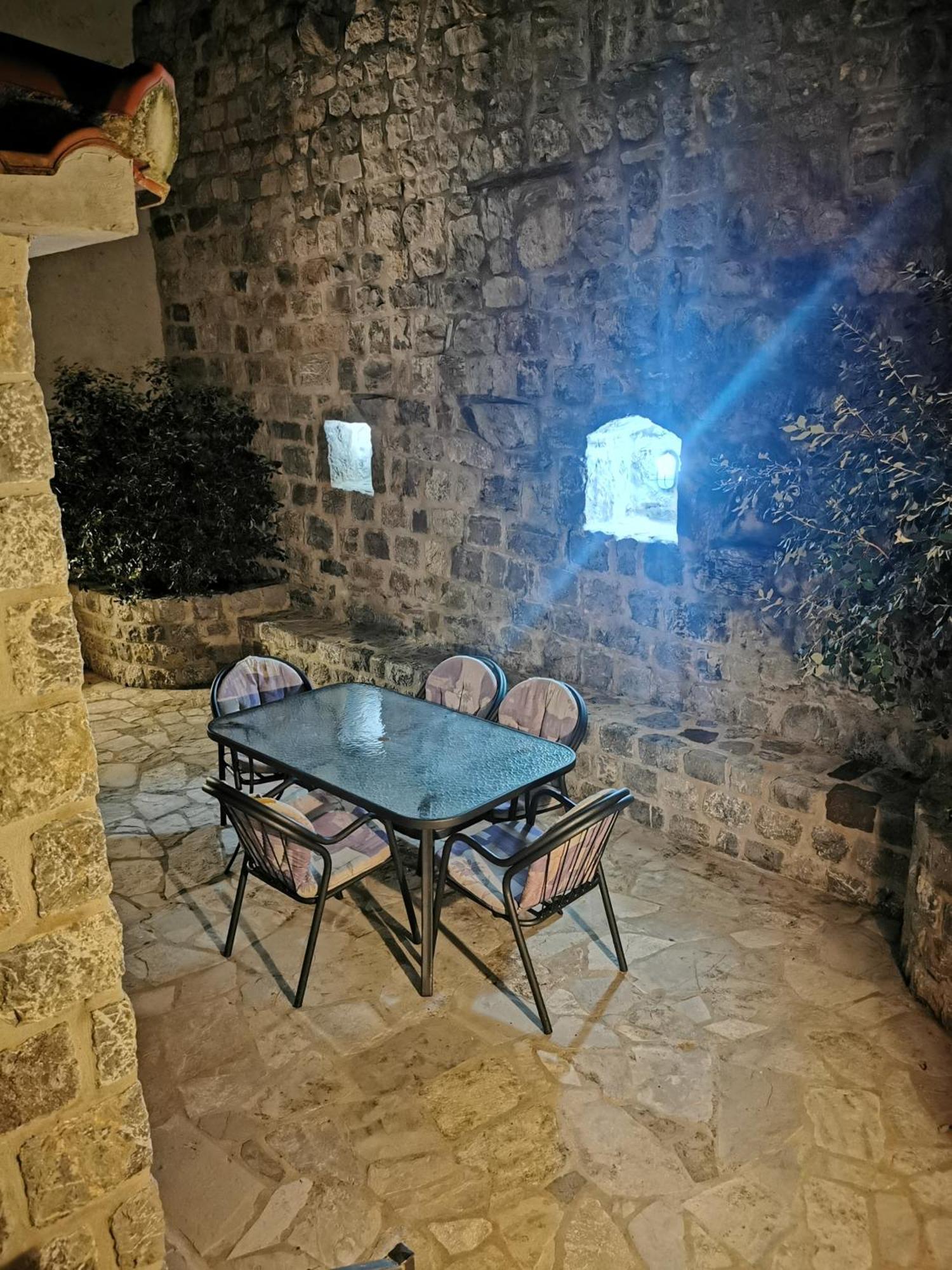 Vila Nikola Bratešići Exteriör bild