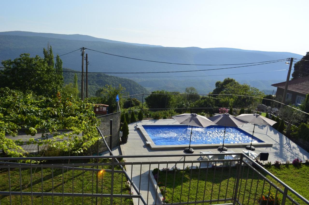 Vila Nikola Bratešići Exteriör bild