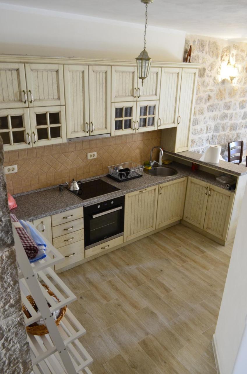 Vila Nikola Bratešići Exteriör bild
