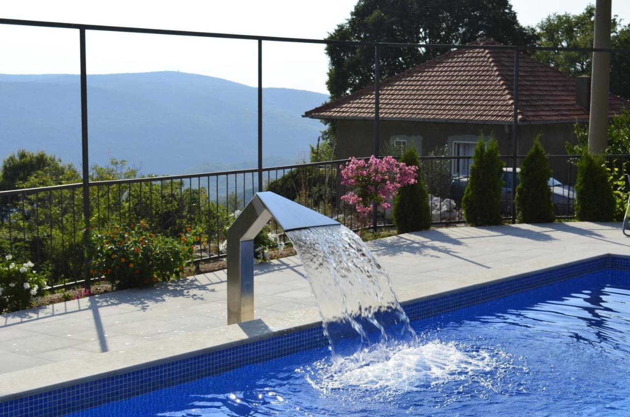 Vila Nikola Bratešići Exteriör bild