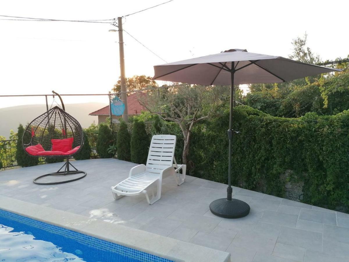 Vila Nikola Bratešići Exteriör bild